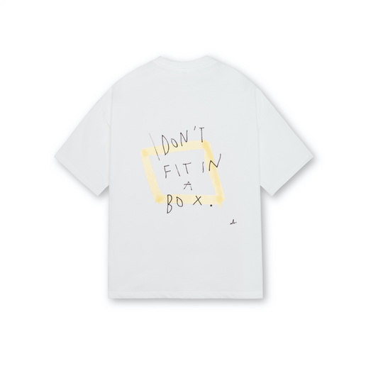DONT PUT ME IN A BOX - 240GSM Unisex Oversized  Drop Shoulders T-shirt